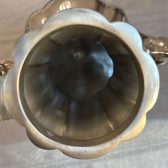 Vintage Reed & Barton 1795 Winthrop Large Coffee Tea Pot Silver Plated 13x11 in. - Picture 9 of 10